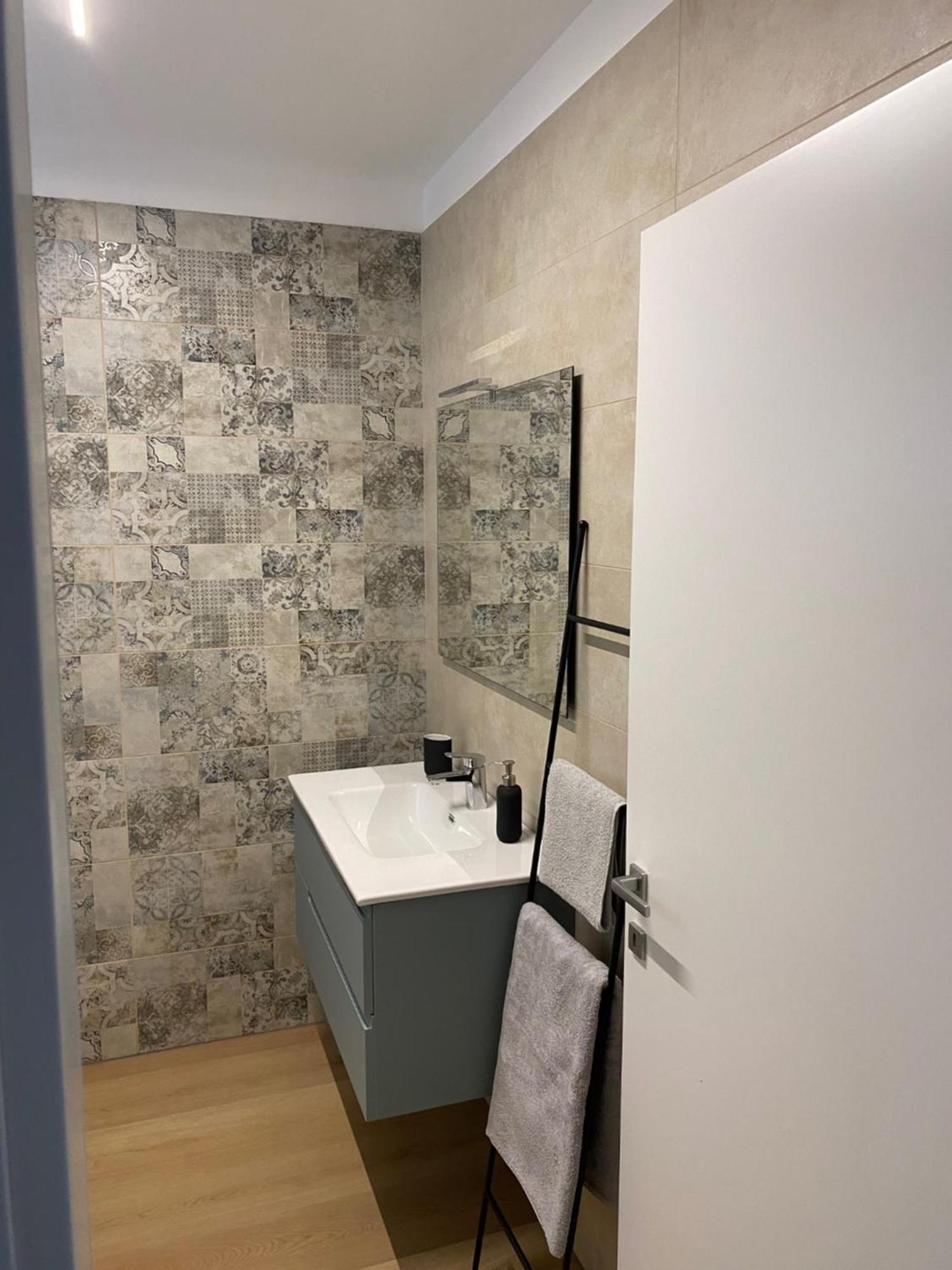 Lotus Garda Bed & Breakfast Riva del Garda Luaran gambar
